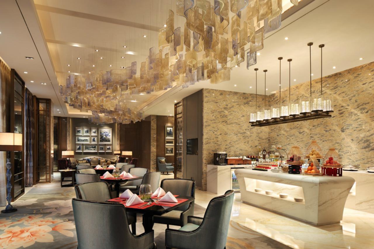 Wanda Realm Liuzhou Hotel Buitenkant foto